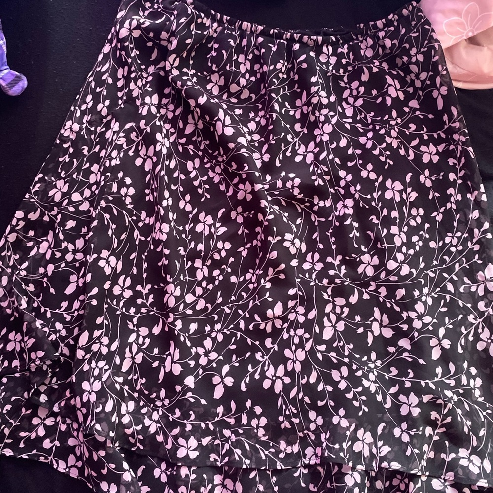 floral midi pink and black skirt